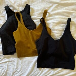 Lot: Lululemon align tops